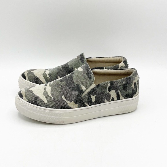 Steve Madden Gills Platform Sneaker Camo Canvas Slip On Comfort - Picture 10 of 10